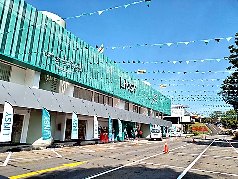 Boutique LINSY au Brunei